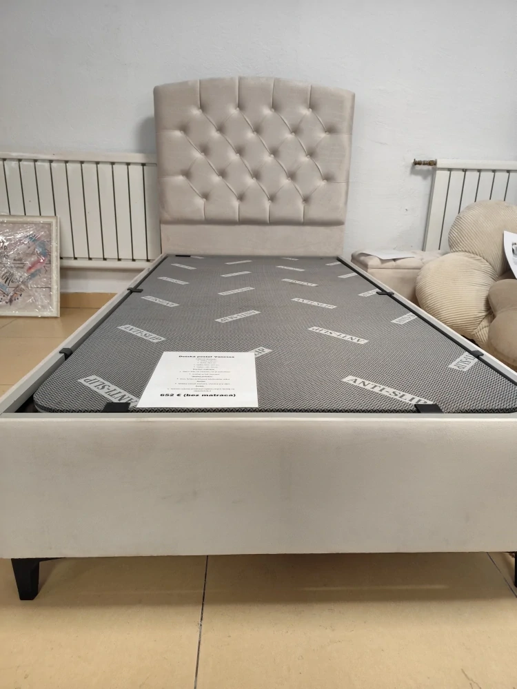 Vanesa posteľ - vystavená výpredaj 